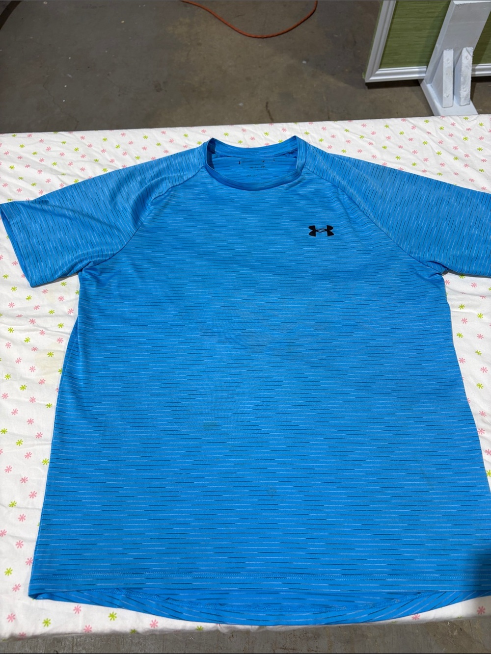 Under Armour Men’s Blue Heathered Short Sleeve Performance Tee